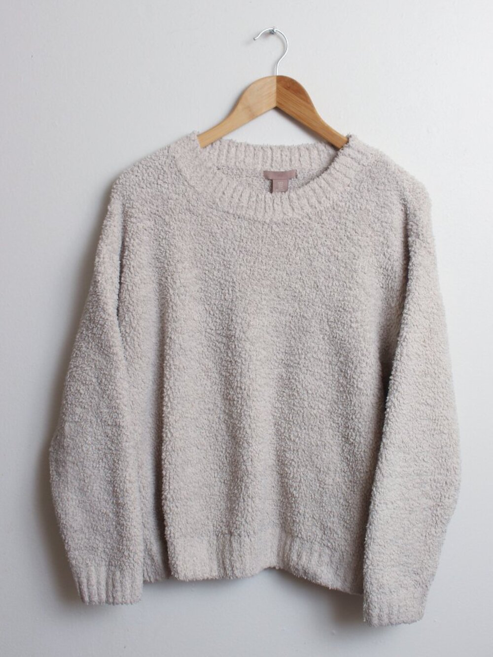 H&M Fuzzy Crewneck Sweater Womens Medium Cream Pullover